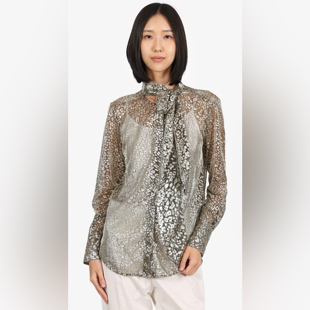 Elegant Silver/Gold Animal Print Blouse